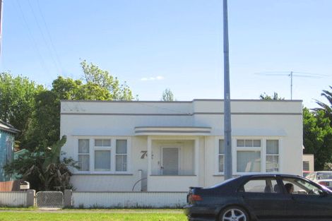 Photo of property in 74 Ormond Road, Whataupoko, Gisborne, 4010