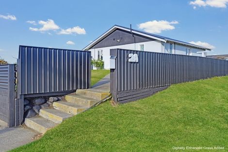 Photo of property in 2a Waitai Street, Castlecliff, Wanganui, 4501