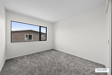 Photo of property in 339a Bucklands Beach Road, Bucklands Beach, Auckland, 2012