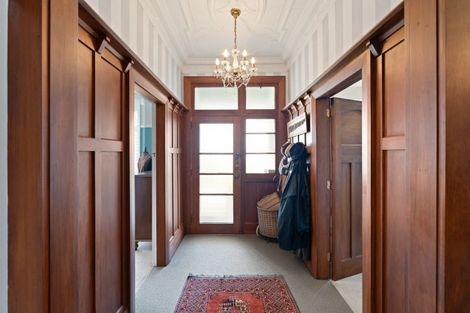 Photo of property in 61 Drivers Road, Maori Hill, Dunedin, 9010