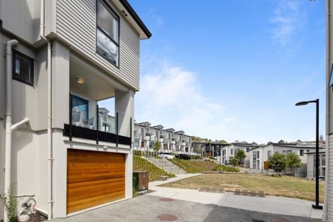 Photo of property in 13 Makamaka Lane, Albany Heights, Auckland, 0632