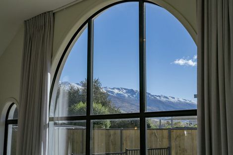 Photo of property in 32 Pisa Moorings Road, Mount Pisa, Cromwell, 9383