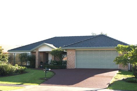 Photo of property in 116 Golfland Drive, Golflands, Auckland, 2013