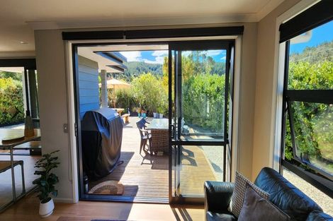 Photo of property in 2 Kahu Close, Kaiteriteri, Motueka, 7197