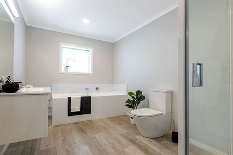 Photo of property in 36 Tuatahi Avenue, Solway, Masterton, 5810