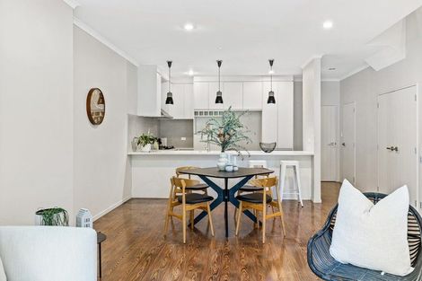 Photo of property in 11 Kauri Drive, Takanini, 2112