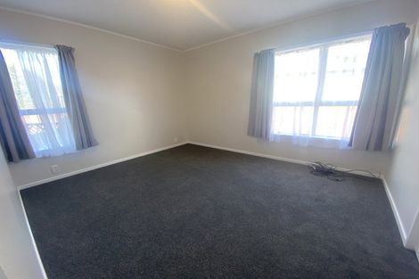 Photo of property in 58 Riverpark Crescent, Henderson, Auckland, 0610