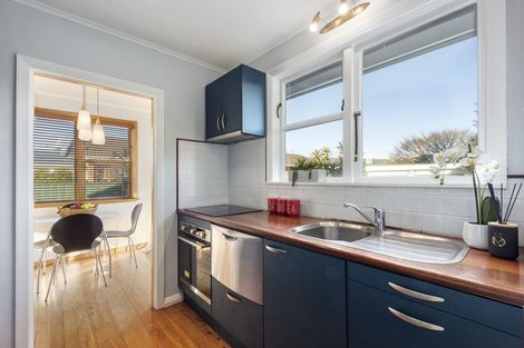 Photo of property in 100 Fraser Crescent, Elderslea, Upper Hutt, 5018