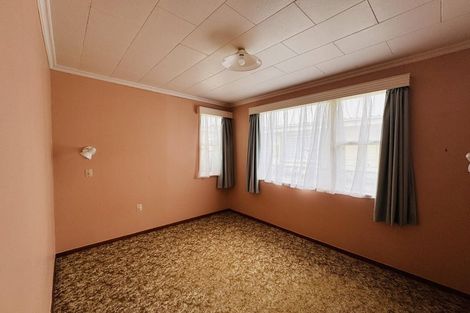 Photo of property in 707 Pioneer Highway, Takaro, Palmerston North, 4412