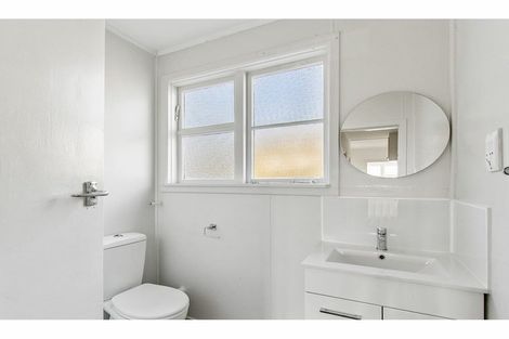 Photo of property in 52 Douglas Street, Highfield, Timaru, 7910