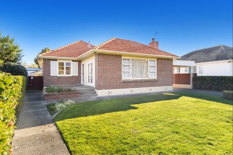 Photo of property in 79 Savage Crescent, West End, Palmerston North, 4412