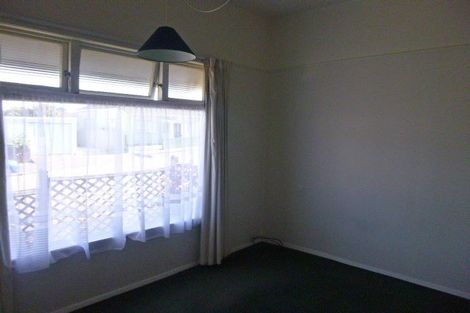 Photo of property in 30 Rhodes Street, Newtown, Wellington, 6021