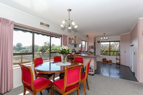 Photo of property in 48 Truby King Street, Merrilands, New Plymouth, 4312