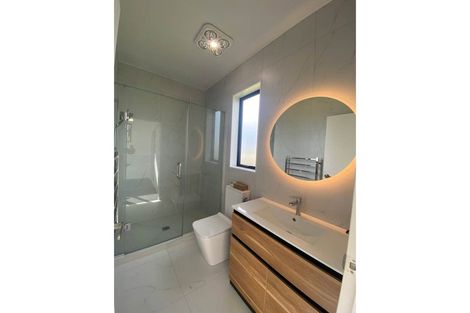 Photo of property in 49 Farranfore Road, Opaheke, Papakura, 2113