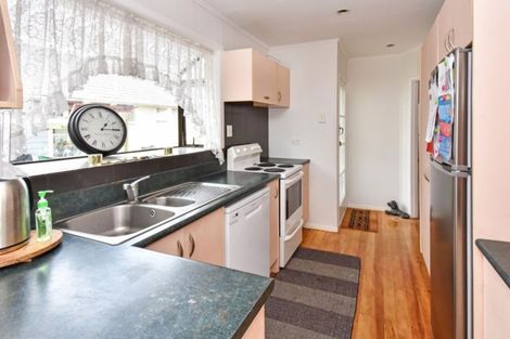 Photo of property in 25 Friesian Drive, Mangere, Auckland, 2022