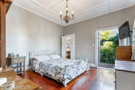 Photo of property in 70 Mahana Road, Waimauku, 0881