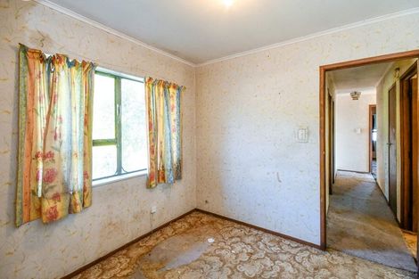 Photo of property in 2/26 Sikkim Crescent, Clover Park, Auckland, 2019