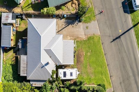 Photo of property in 2 Denby Road, Hawera, 4610