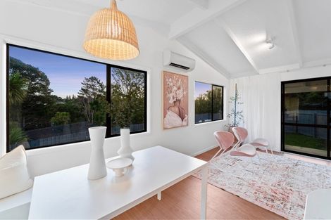 Photo of property in 2/71 Anich Road, Massey, Auckland, 0614