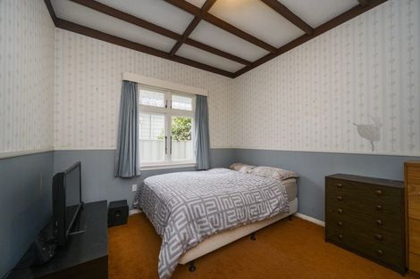 Photo of property in 11 Beresford Street, Takaro, Palmerston North, 4410