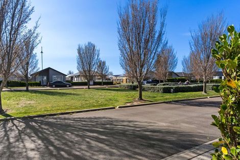 Photo of property in 17 Pounamu Place, Pegasus, 7612