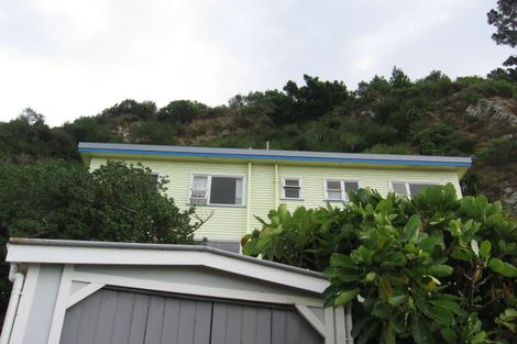 Photo of property in 9 Pinelands Avenue, Seatoun, Wellington, 6022
