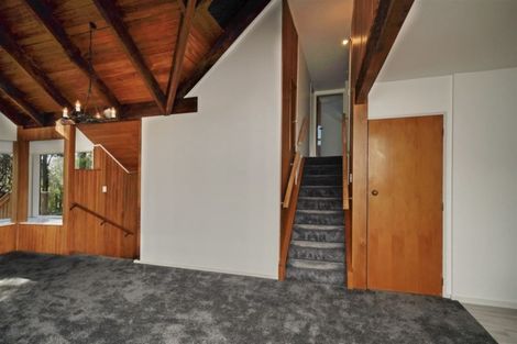 Photo of property in 4 Ball Lane, Redcliffs, Christchurch, 8081