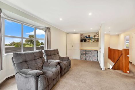 Photo of property in 52 John F Kennedy Drive, Milson, Palmerston North, 4414
