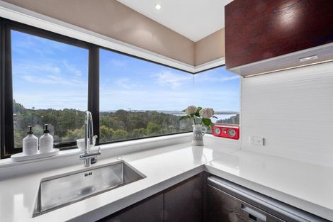 Photo of property in 11b Balmain Road, Birkenhead, Auckland, 0626