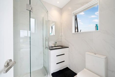 Photo of property in 55 Platinum Rise, Ranui, Auckland, 0612