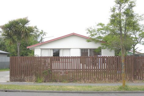 Photo of property in 16a Ashwood Street, Parklands, Christchurch, 8083