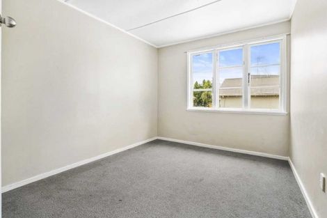 Photo of property in 5 Denz Street, Maeroa, Hamilton, 3200