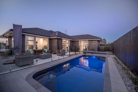 Photo of property in 7 Leet Crescent, Papamoa Beach, Papamoa, 3118