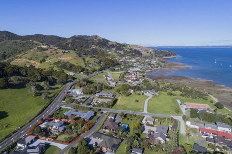 Photo of property in 4 Sanctuary Park Lane, Tamaterau, Whangarei, 0174