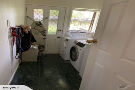 Photo of property in 16 Oliver Twist Avenue, Mellons Bay, Auckland, 2014