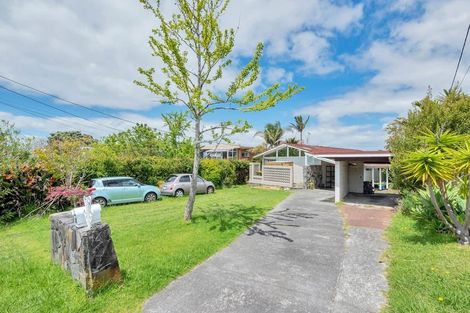 Photo of property in 30 Killarney Avenue, Torbay, Auckland, 0630