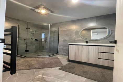 Photo of property in 115 Valderama Drive, Flat Bush, Auckland, 2019