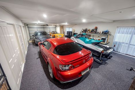 Photo of property in 5 Courtneys, West Harbour, Auckland, 0618