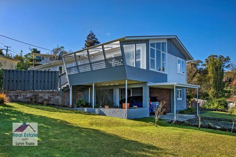 Photo of property in 42 Memorial Drive, Parahaki, Whangarei, 0112