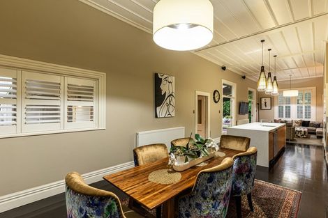 Photo of property in 16 Bond Street, Marton, 4710