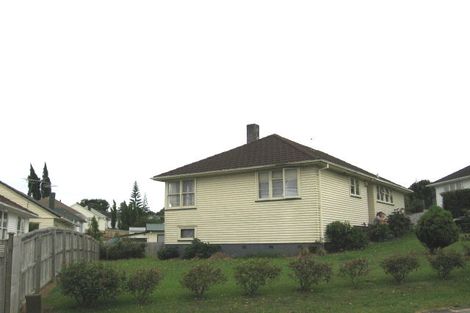 Photo of property in 4 Cintra Place, Glen Innes, Auckland, 1072