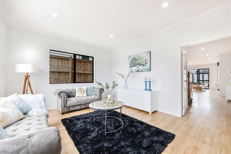 Photo of property in 413 Ormiston Road, Flat Bush, Auckland, 2019