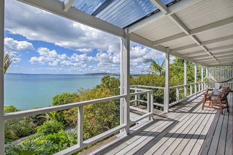Photo of property in 122 Beach Road, Onerahi, Whangarei, 0110