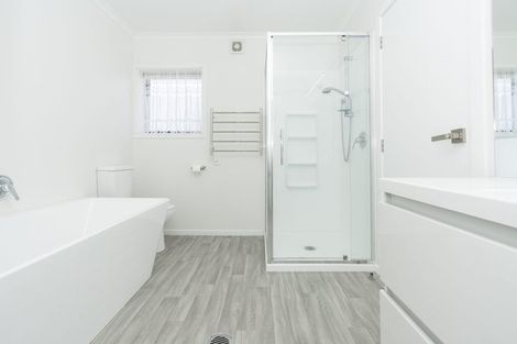 Photo of property in 2/106 Comries Road, Chartwell, Hamilton, 3210