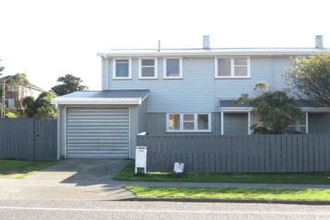 Photo of property in 163a-b Mungavin Avenue, Ranui, Porirua, 5024