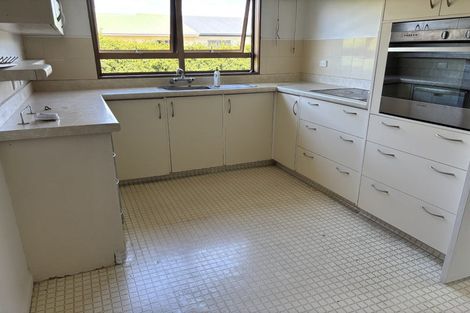 Photo of property in 6 Somerset Place, Taradale, Napier, 4112