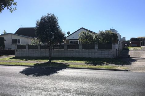 Photo of property in 135a Dickson Road, Papamoa Beach, Papamoa, 3118