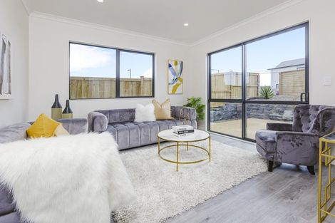 Photo of property in 16 Rathfarnham Road, Flat Bush, Auckland, 2019