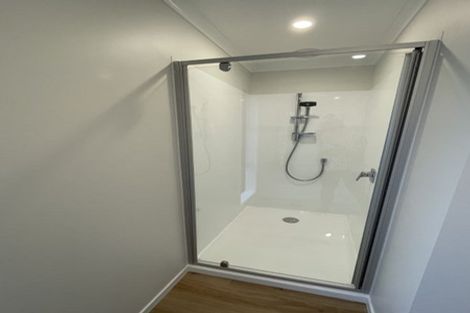 Photo of property in 17 Raeble Walkington Lane, Wallaceville, Upper Hutt, 5018