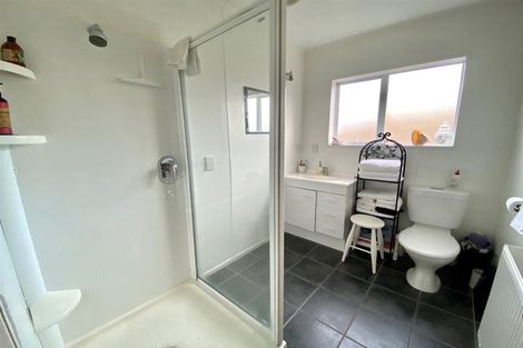 Photo of property in 12 Henley Drive, Balclutha, 9230